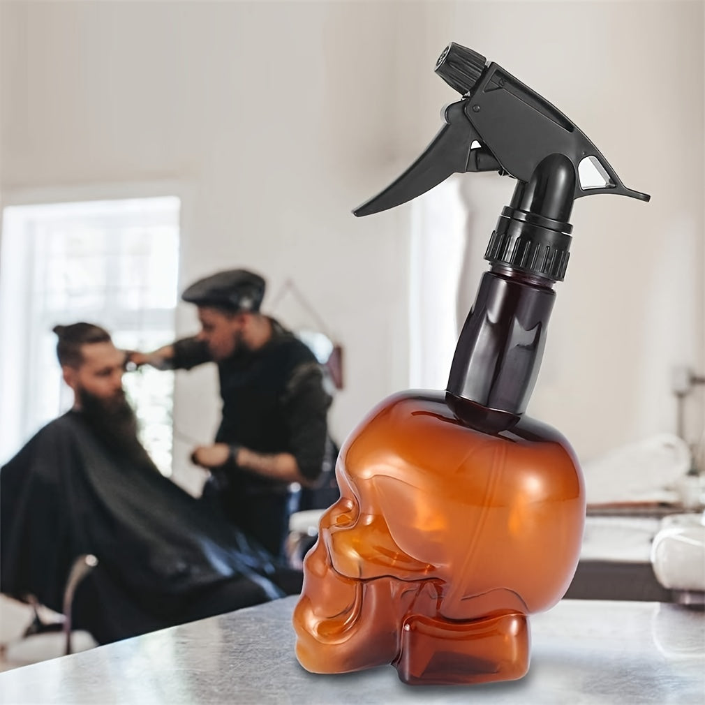 200Ml/7Oz Empty Spray Bottle with a Fine Mist Sprayer Featuring a Retro Skull Design, Made of Plastic And Refillable, Ideal for Hair Styling, Cleaning, And Plant Care